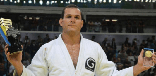 Reasons Why is Roger Gracie Jiu-Jitsu GOAT
